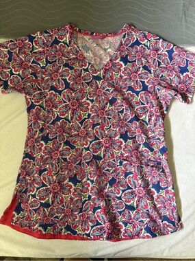 Vera Bradley Scrub Top